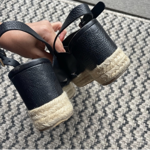 ⭐ Via SPIGA for Bloomingdales Women sz 9 black leather espardrille wedge sandals - Picture 4 of 7